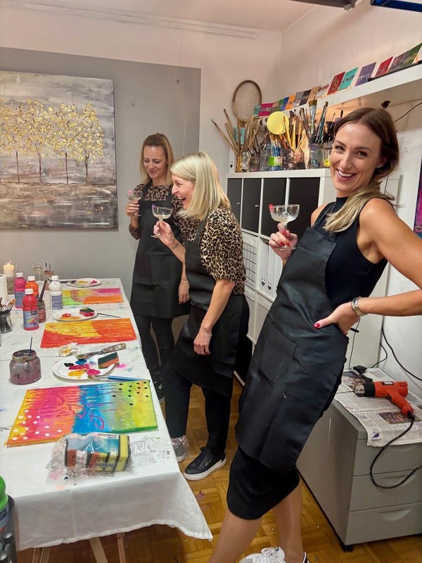 Abstraktne-slike-Annmarie-Prah/Rojstni-dan--slikarska-delavnica_1