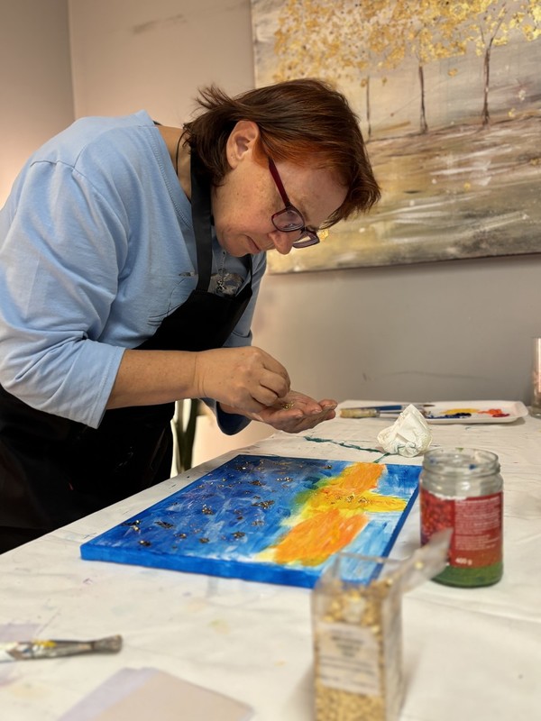 Abstraktne-slike-Annmarie-Prah/Slikarska-delavnica-Zlati-listki