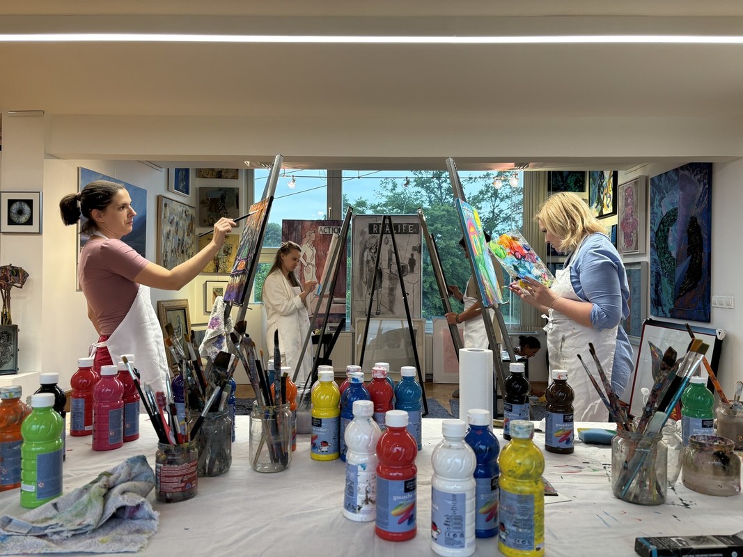 Abstraktne-slike-Annmarie-Prah/Team-building_2