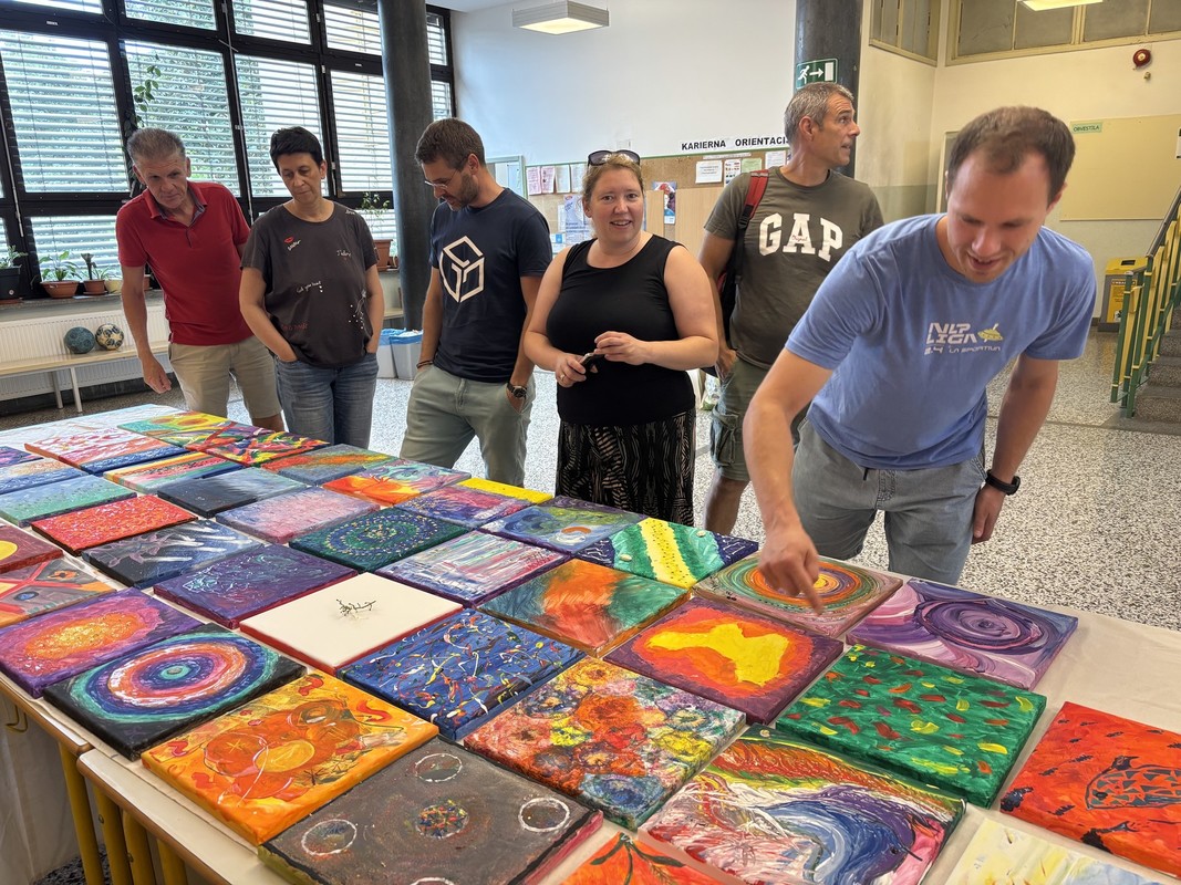 Abstraktne-slike-Annmarie-Prah/Team-building