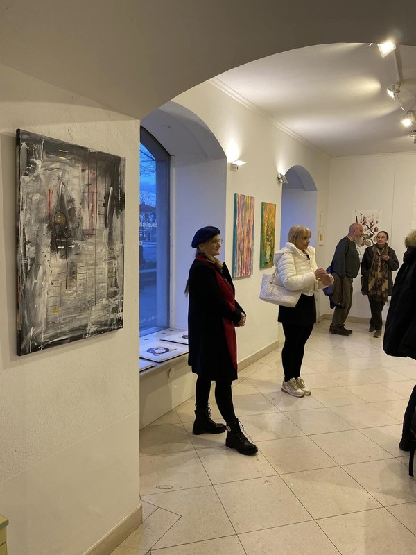 exhibitions/sales-exhibition-of-DLUL-members_1